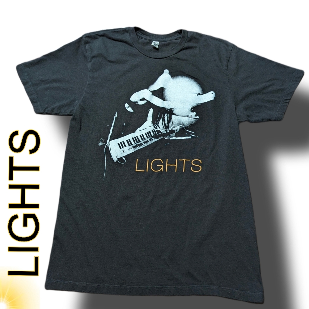 Lights 🇨🇦 Band Tee
